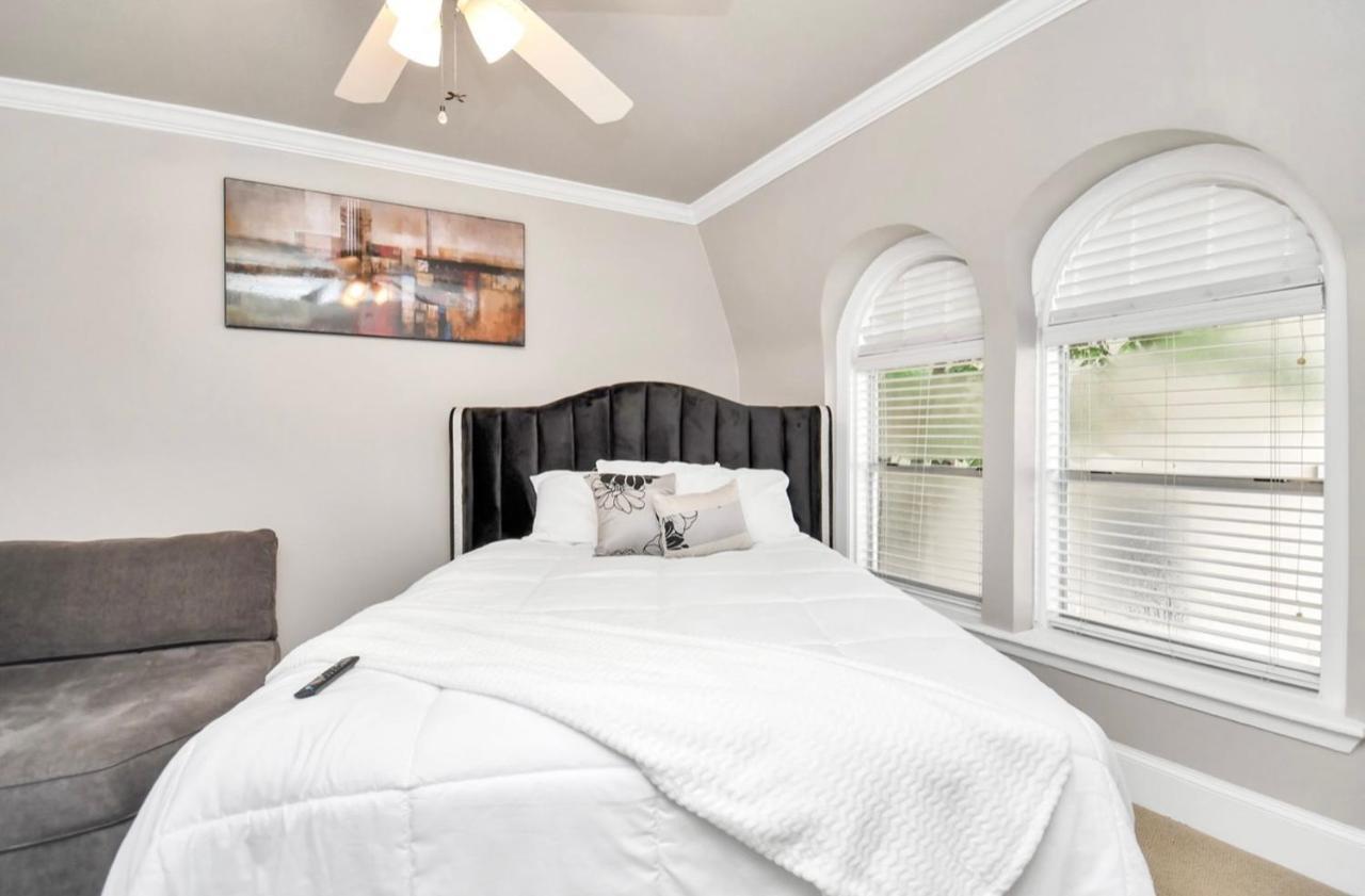 Stunning Private Room In Town Home Χιούστον Εξωτερικό φωτογραφία