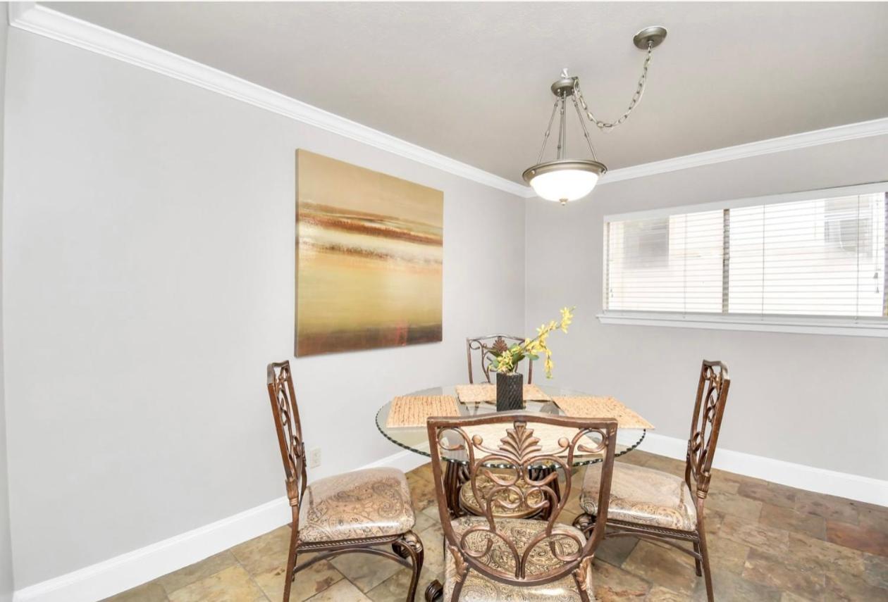 Stunning Private Room In Town Home Χιούστον Εξωτερικό φωτογραφία