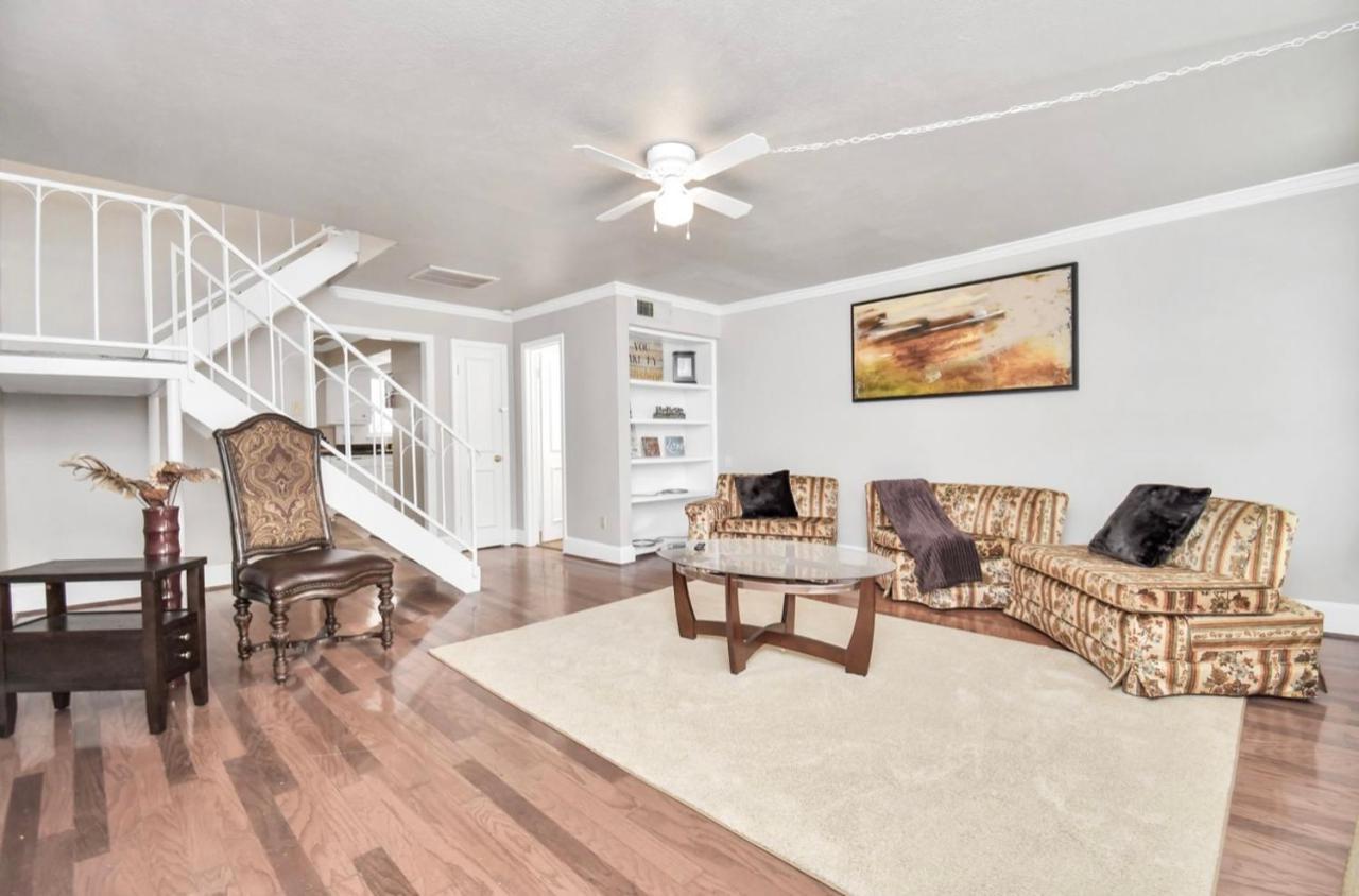 Stunning Private Room In Town Home Χιούστον Εξωτερικό φωτογραφία